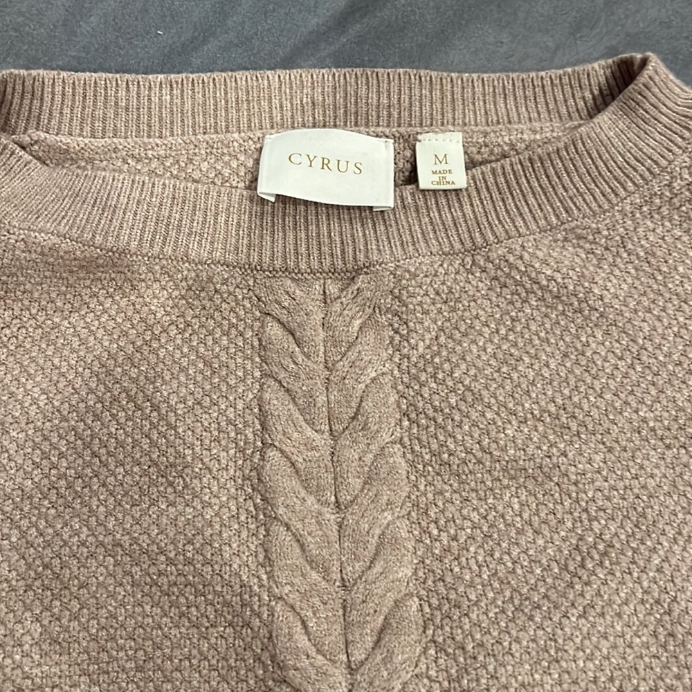 Sweater - Picture 2 of 4